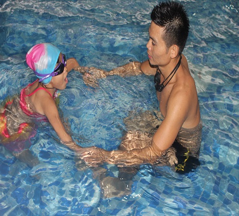 Liên tục tuyển sinh lớp học bơi nâng cao tại bể bơi bốn mùa tại Vĩnh Yên